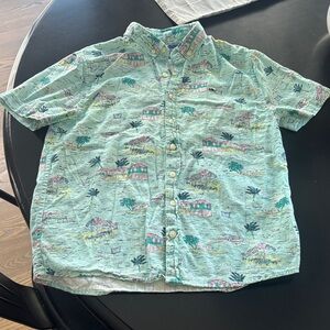 Vineyard Vines Light Green Island Print Button Down Shirt